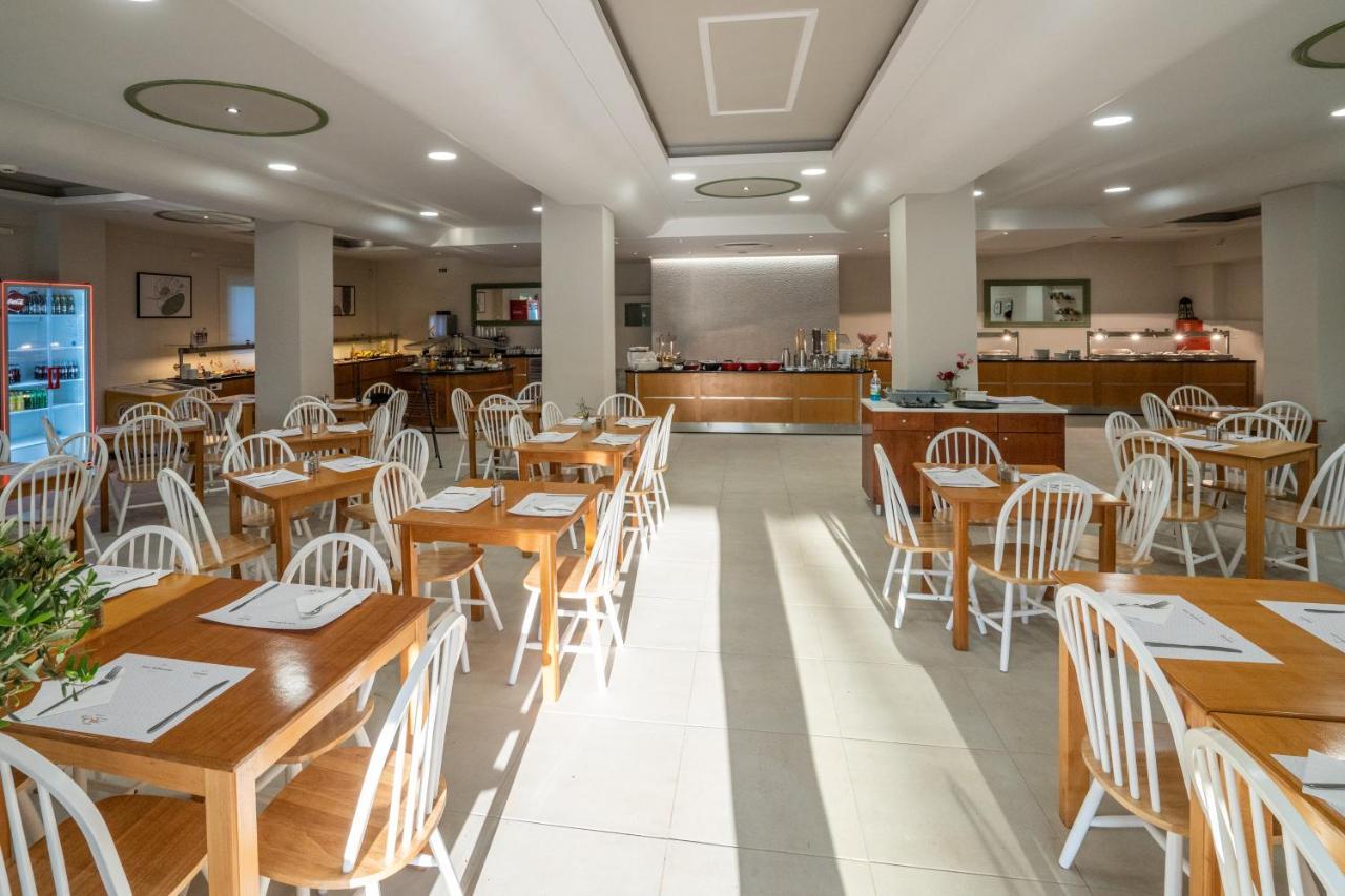 Cnic Gemini Hotel Месонґі Екстер'єр фото