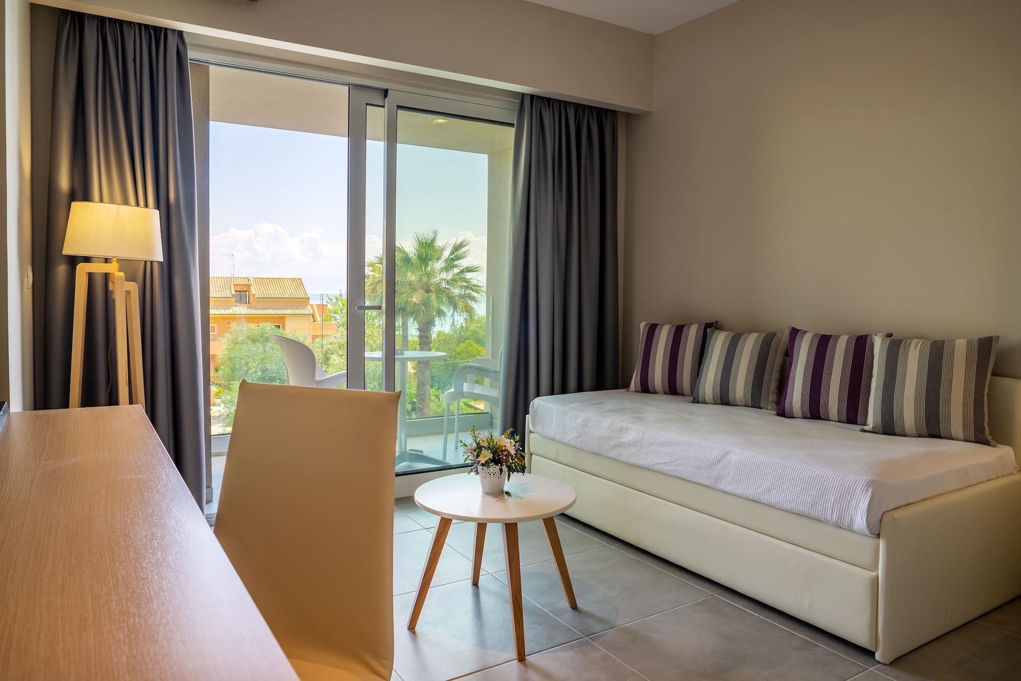 Cnic Gemini Hotel Месонґі Екстер'єр фото